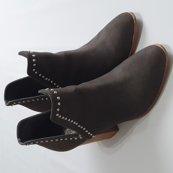 Steve Madden Perla Studded Leather Boots - Picture 3 of 12
